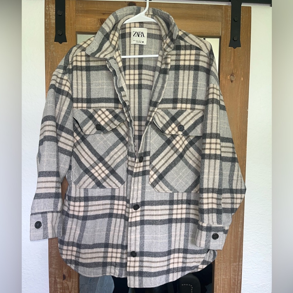 Zara Plaid Button-Up Shacket